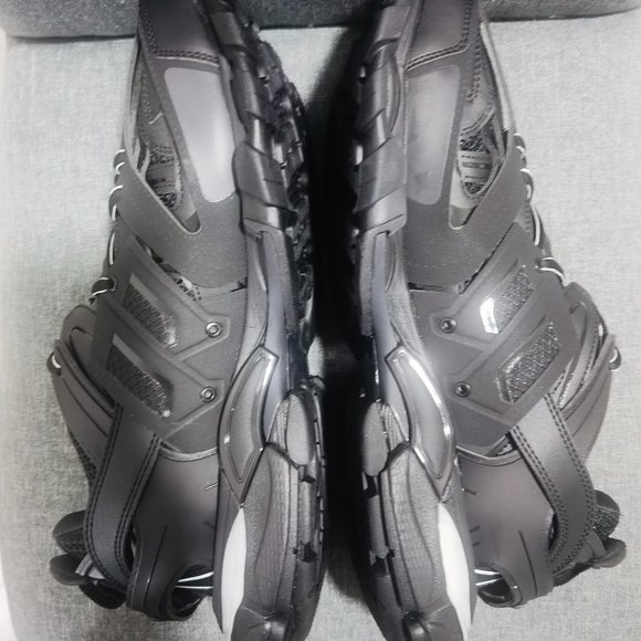 Balenciaga Track Shoes - Picture 2 of 4